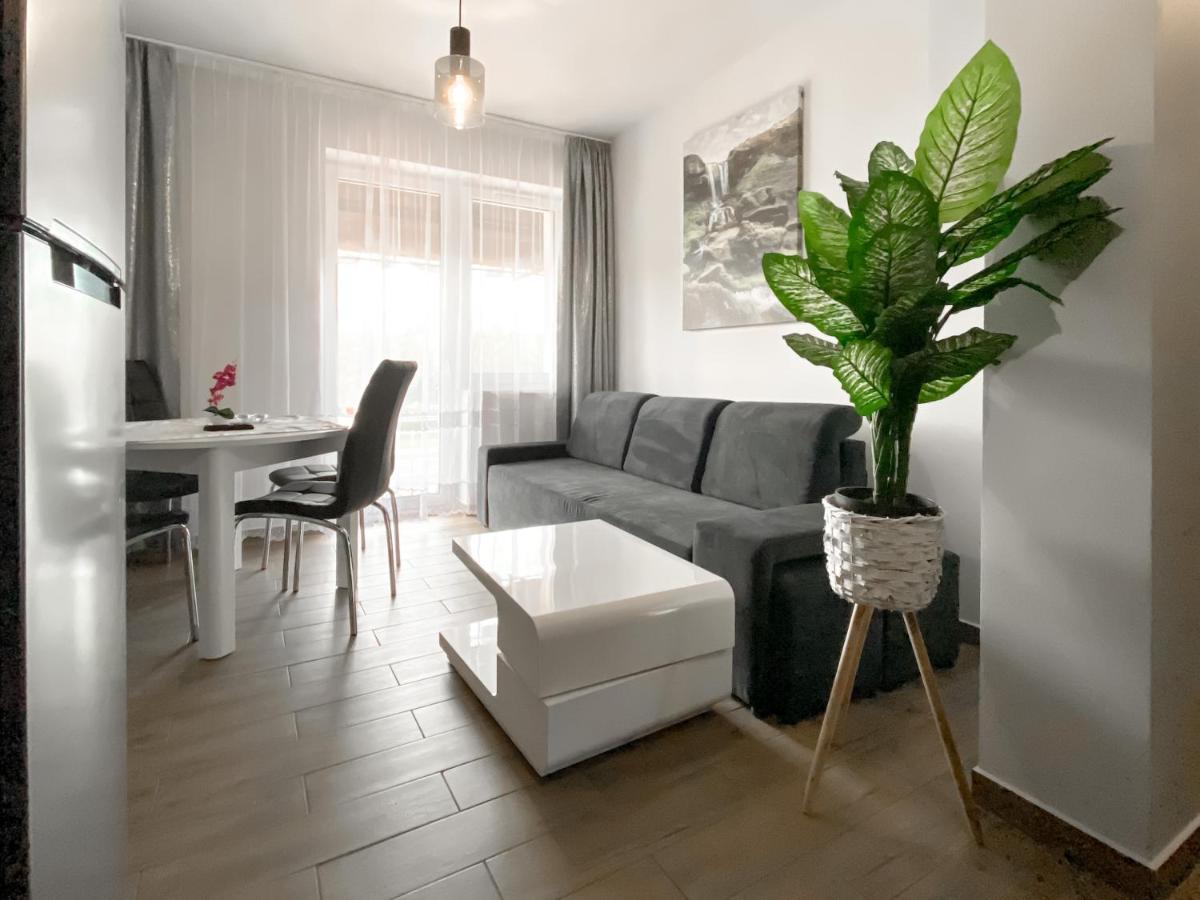 Apartamenty Turkus Mścice Exteriör bild